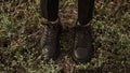 Sneaker generique noire style trail